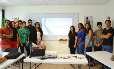 Les étudiants de l'Ecole de Commerce de Tahiti mènent l'enquête